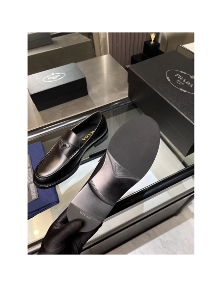Prada leather shoes 039,PRADA SNEAKERS,Luxury Shoes