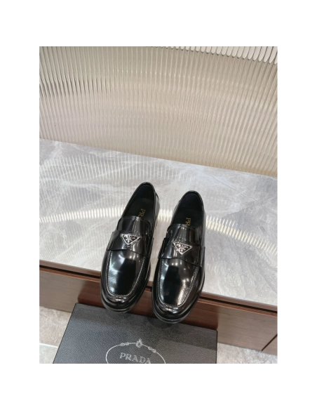 Prada leather shoes 042,PRADA SNEAKERS,Luxury Shoes