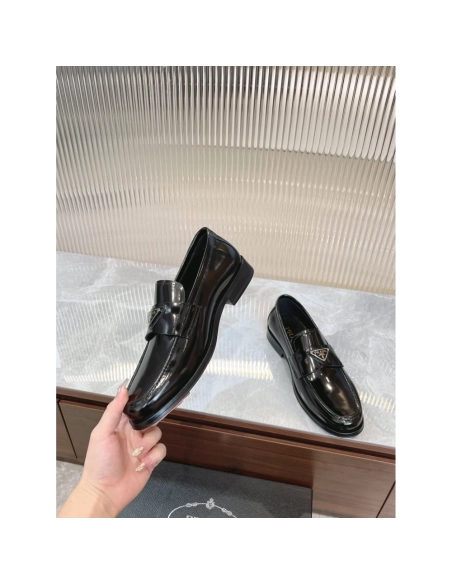 Prada leather shoes 042,PRADA SNEAKERS,Luxury Shoes