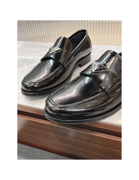 Prada leather shoes 042,PRADA SNEAKERS,Luxury Shoes