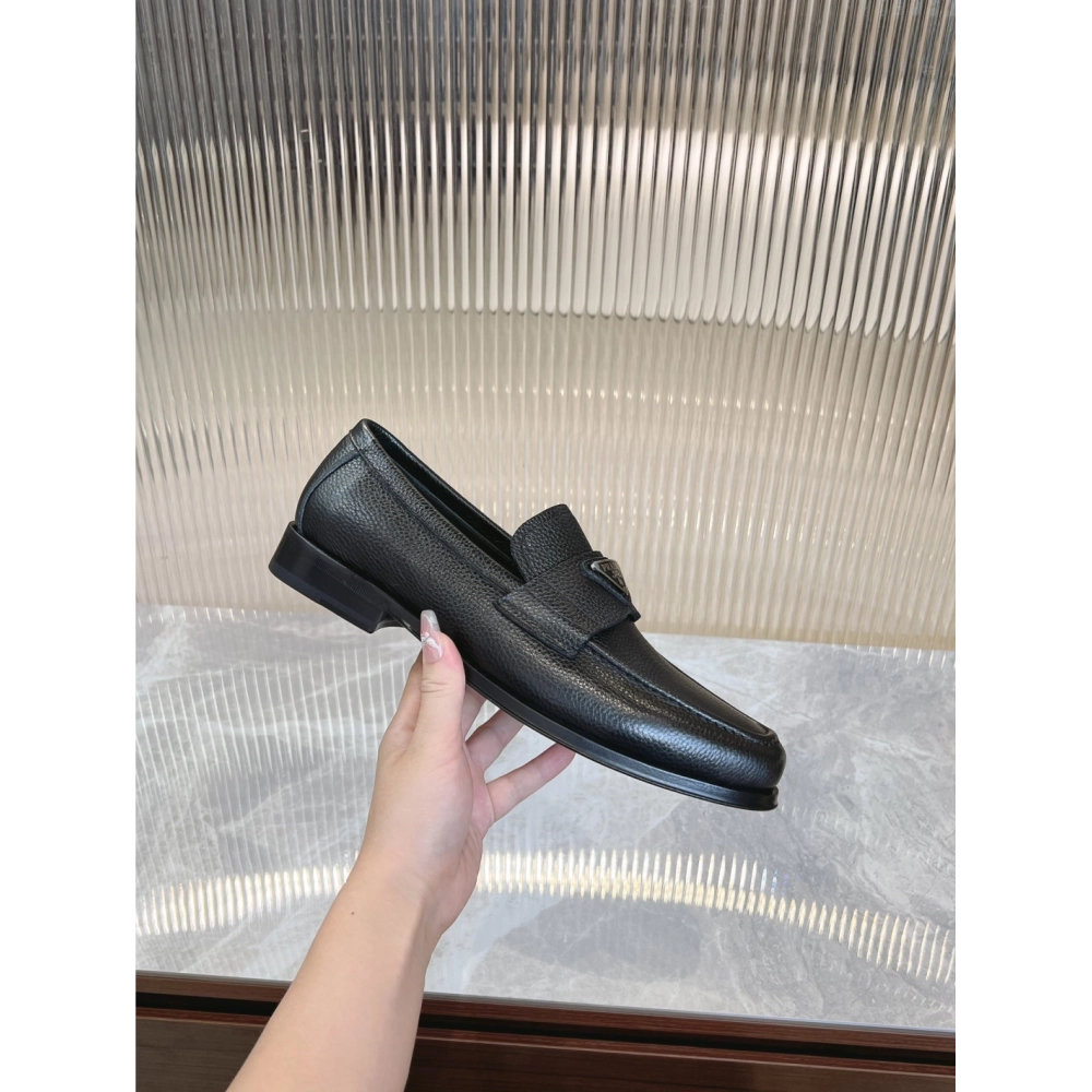 Prada leather shoes 045,PRADA SNEAKERS,Luxury Shoes