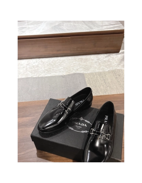 Prada leather shoes 049,PRADA SNEAKERS,Luxury Shoes