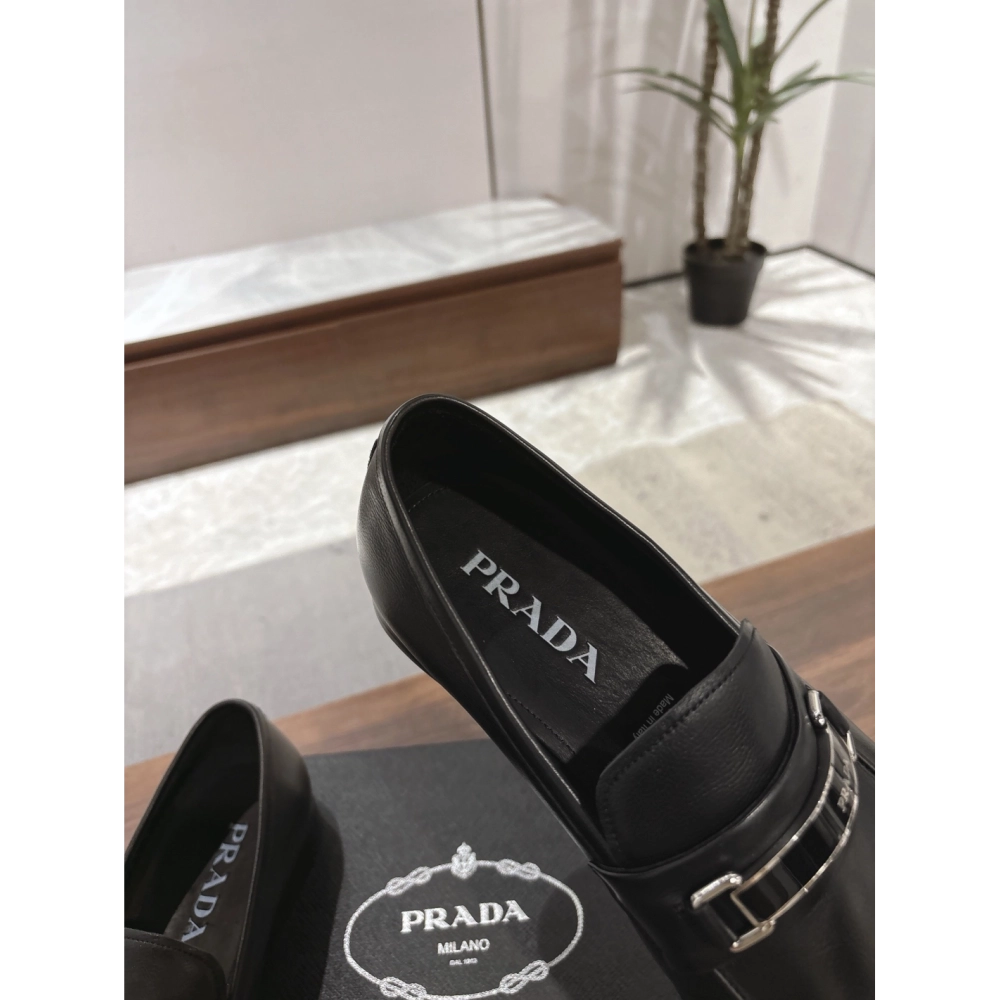 Prada leather shoes 050,PRADA SNEAKERS,Luxury Shoes