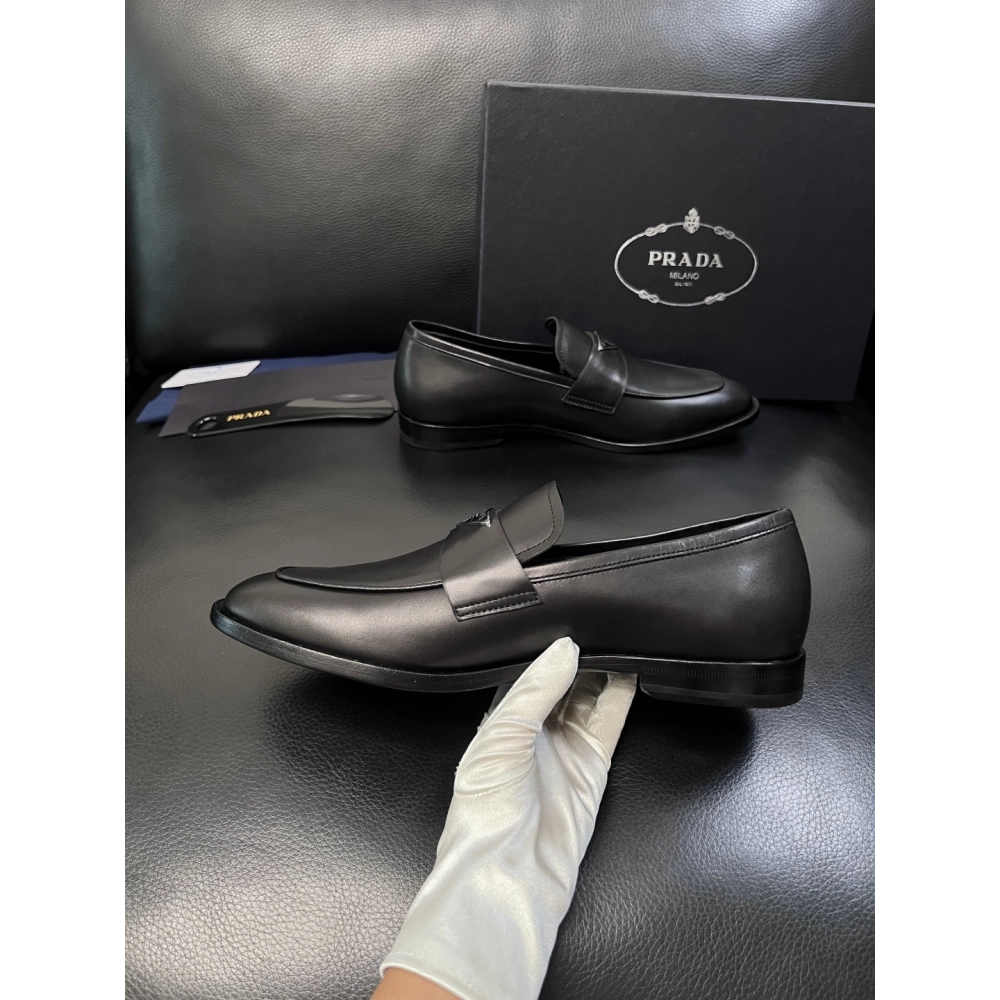 Prada leather shoes 060,PRADA SNEAKERS,Luxury Shoes