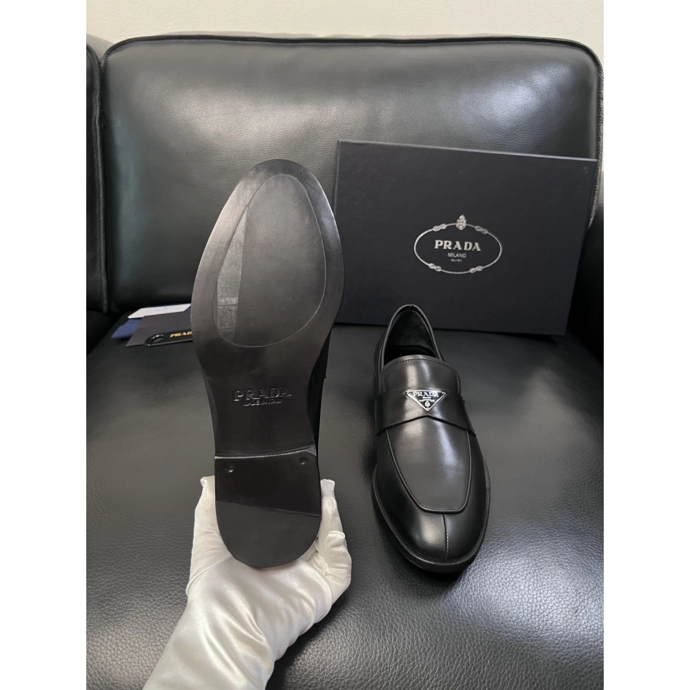 Prada leather shoes 060,PRADA SNEAKERS,Luxury Shoes