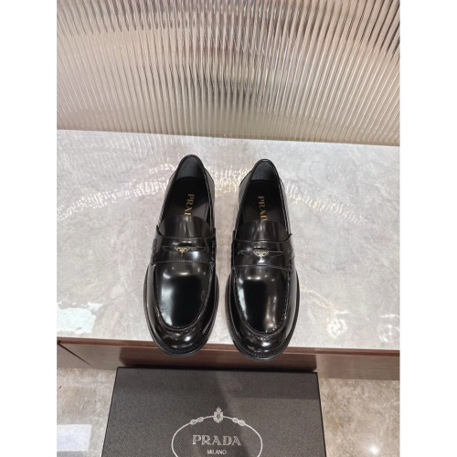 Prada leather shoes 064,PRADA SNEAKERS,Luxury Shoes