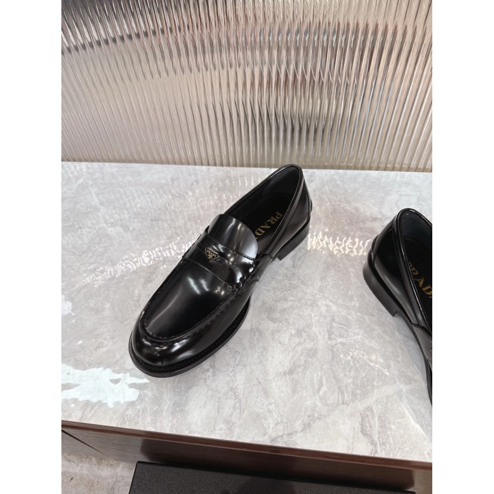 Prada leather shoes 064,PRADA SNEAKERS,Luxury Shoes