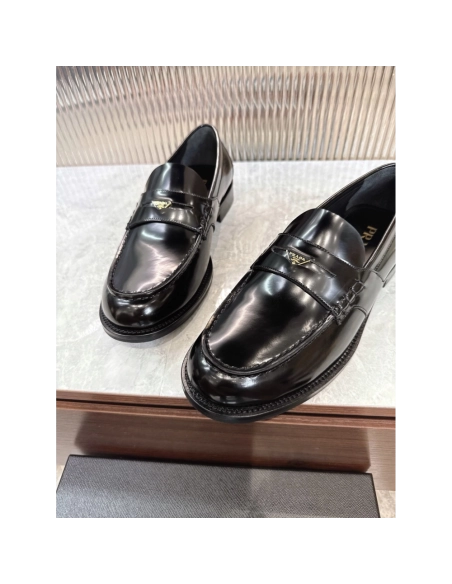 Prada leather shoes 064,PRADA SNEAKERS,Luxury Shoes
