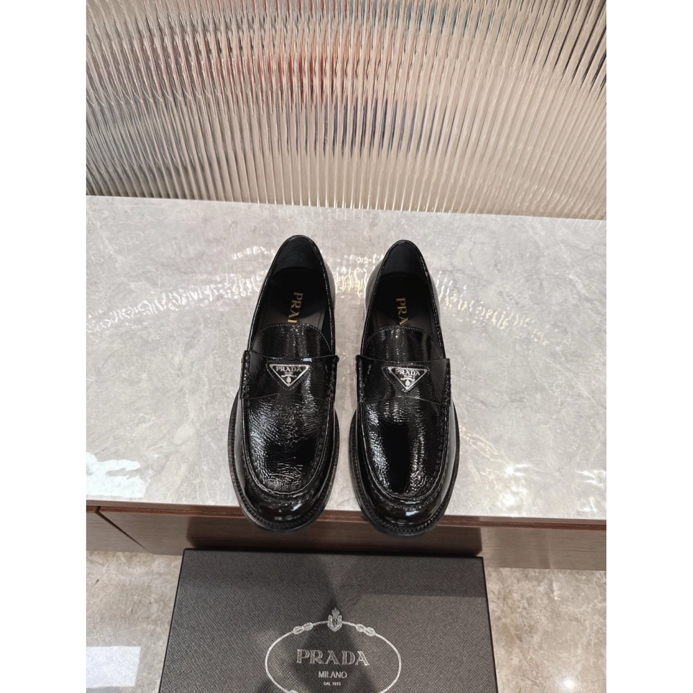 Prada leather shoes 065,PRADA SNEAKERS,Luxury Shoes