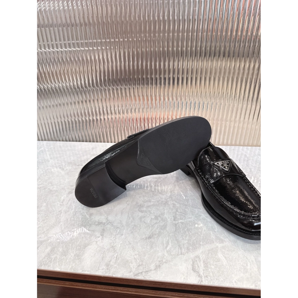 Prada leather shoes 065,PRADA SNEAKERS,Luxury Shoes