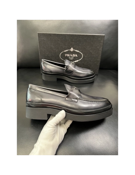 Prada leather shoes 072,PRADA SNEAKERS,Luxury Shoes