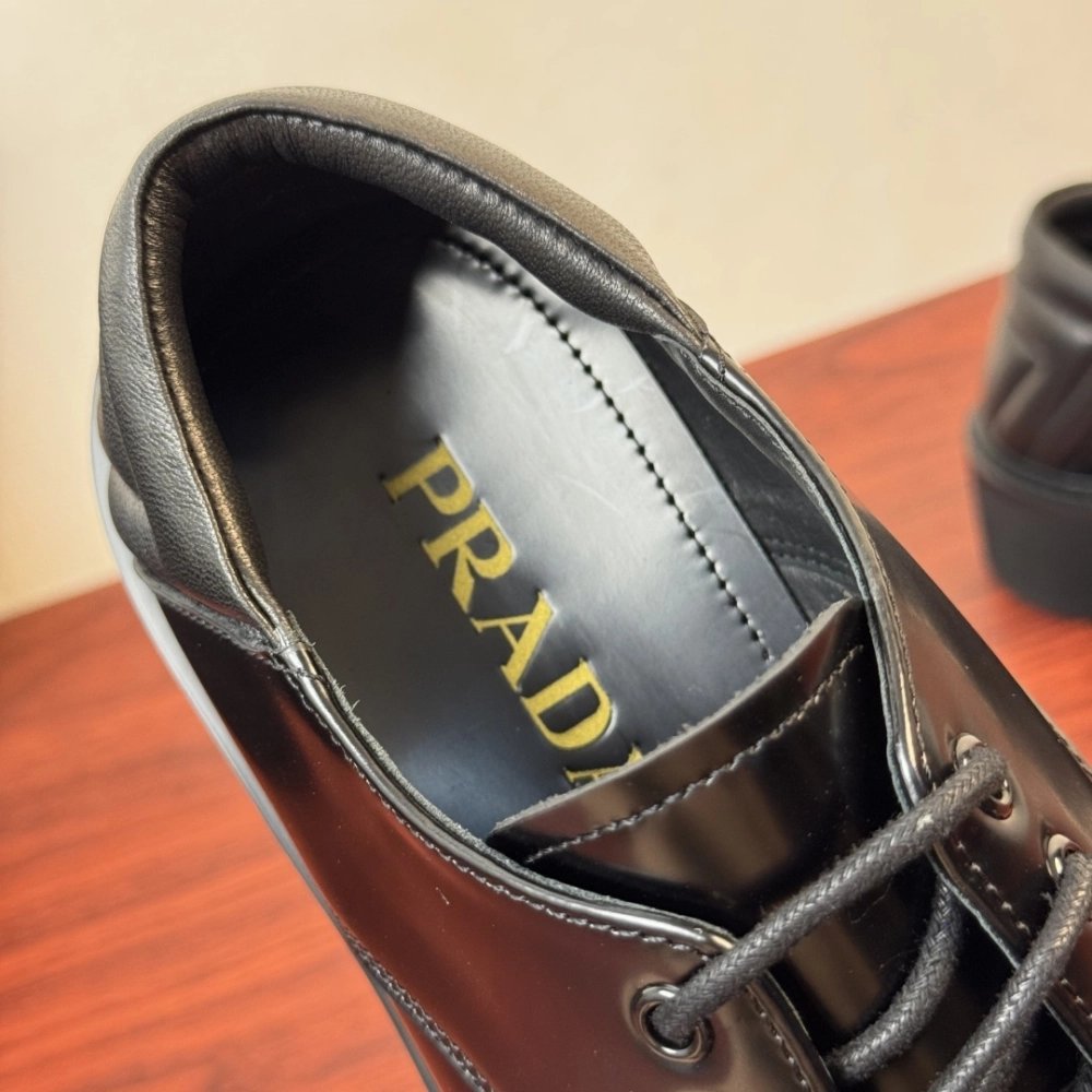 Prada leather shoes 093,PRADA SNEAKERS,Luxury Shoes
