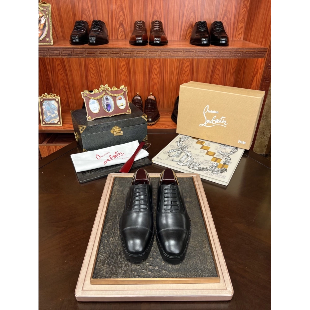 Christian Louboutin leather shoes 004,Oxfords,Christian Louboutin Sneakers,Luxury Shoes