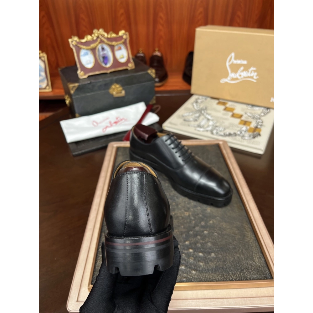 Christian Louboutin leather shoes 004,Oxfords,Christian Louboutin Sneakers,Luxury Shoes