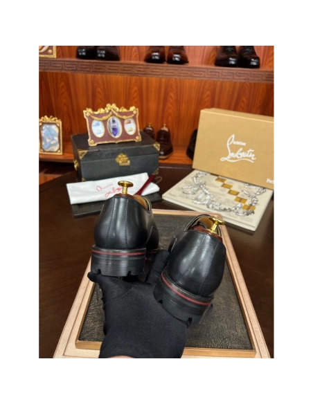 Christian Louboutin leather shoes 005,Oxfords,Christian Louboutin Sneakers,Luxury Shoes