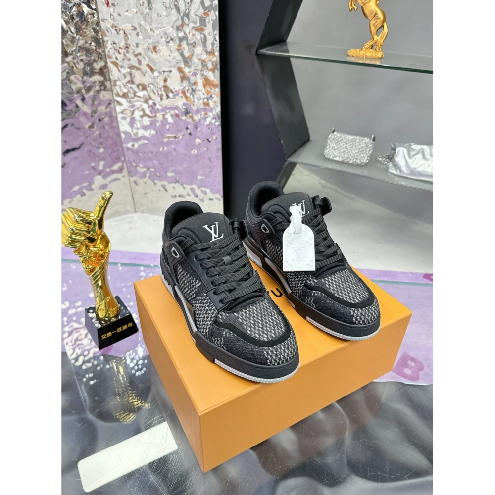 LV Sneakers 2026 602,LV Sneakers,LOUIS VUITTON Sneakers,More Brands