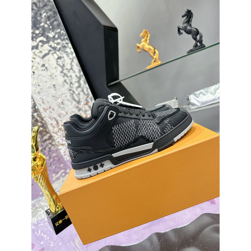 LV Sneakers 2026 602,LV Sneakers,LOUIS VUITTON Sneakers,More Brands