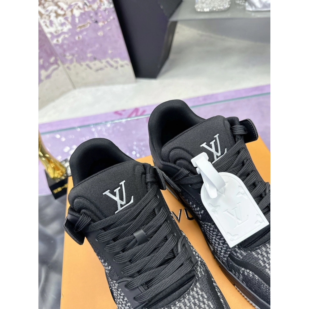 LV Sneakers 2026 602,LV Sneakers,LOUIS VUITTON Sneakers,More Brands
