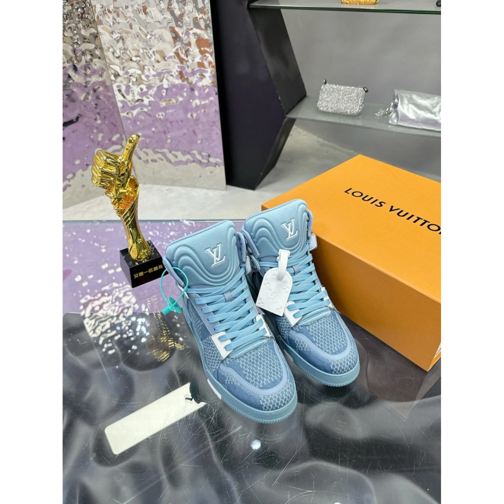 LV Sneakers 2026 605,LV Sneakers,LOUIS VUITTON Sneakers,More Brands