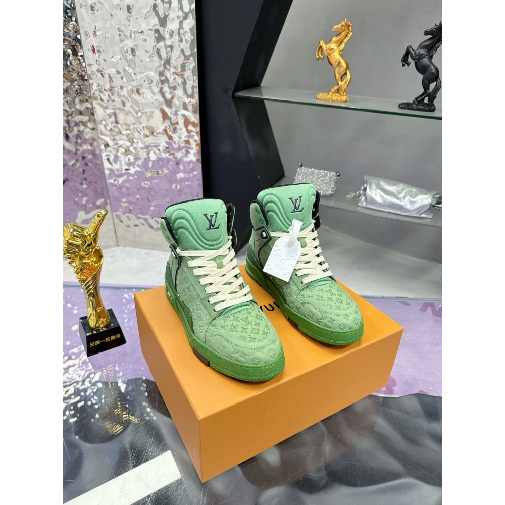 LV Sneakers 2026 607,LV Sneakers,LOUIS VUITTON Sneakers,More Brands