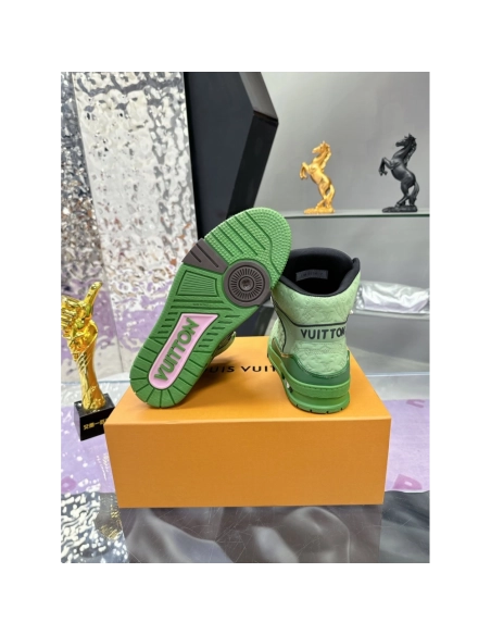 LV Sneakers 2026 607,LV Sneakers,LOUIS VUITTON Sneakers,More Brands