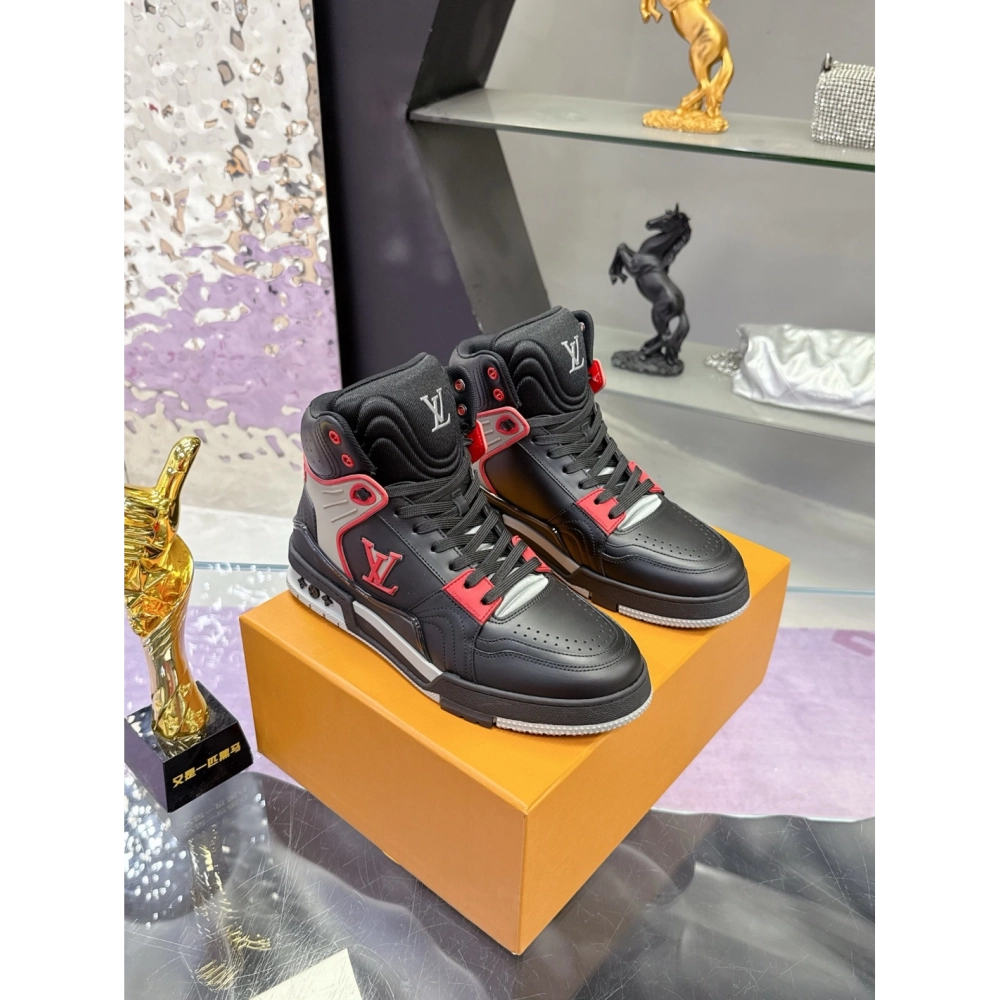 LV Sneakers 2026 608,LV Sneakers,LOUIS VUITTON Sneakers,More Brands