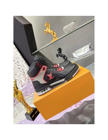 LV Sneakers 2026 608,LV Sneakers,LOUIS VUITTON Sneakers,More Brands
