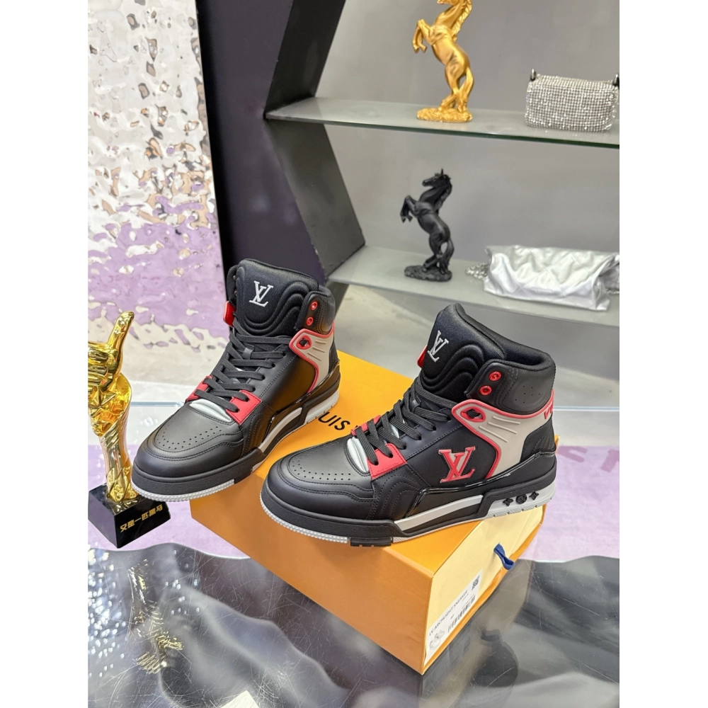 LV Sneakers 2026 608,LV Sneakers,LOUIS VUITTON Sneakers,More Brands