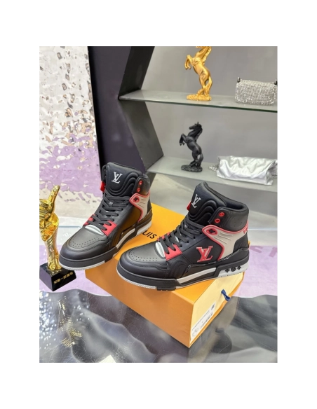 LV Sneakers 2026 608,LV Sneakers,LOUIS VUITTON Sneakers,More Brands
