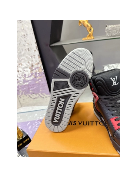 LV Sneakers 2026 608,LV Sneakers,LOUIS VUITTON Sneakers,More Brands