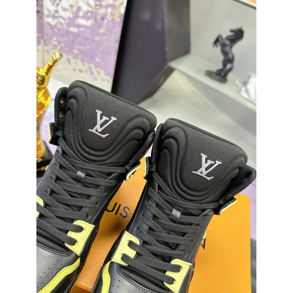 LV Sneakers 2026 609,LV Sneakers,LOUIS VUITTON Sneakers,More Brands