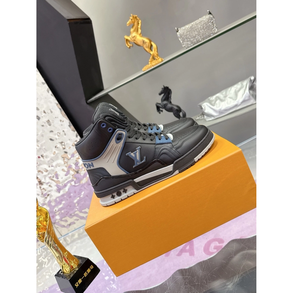LV Sneakers 2026 610,LV Sneakers,LOUIS VUITTON Sneakers,More Brands