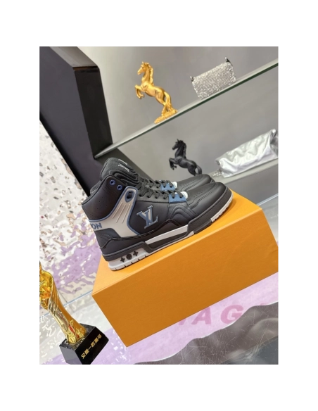 LV Sneakers 2026 610,LV Sneakers,LOUIS VUITTON Sneakers,More Brands