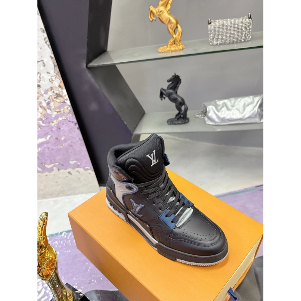 LV Sneakers 2026 610,LV Sneakers,LOUIS VUITTON Sneakers,More Brands