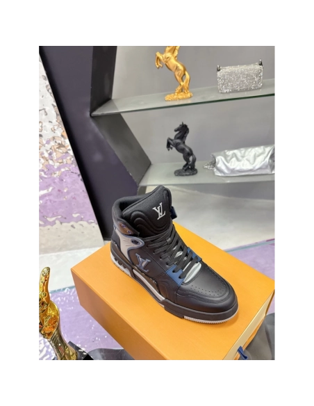 LV Sneakers 2026 610,LV Sneakers,LOUIS VUITTON Sneakers,More Brands