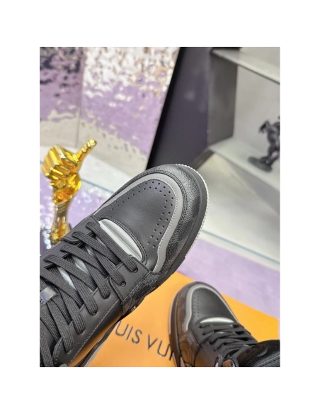 LV Sneakers 2026 611,LV Sneakers,LOUIS VUITTON Sneakers,More Brands