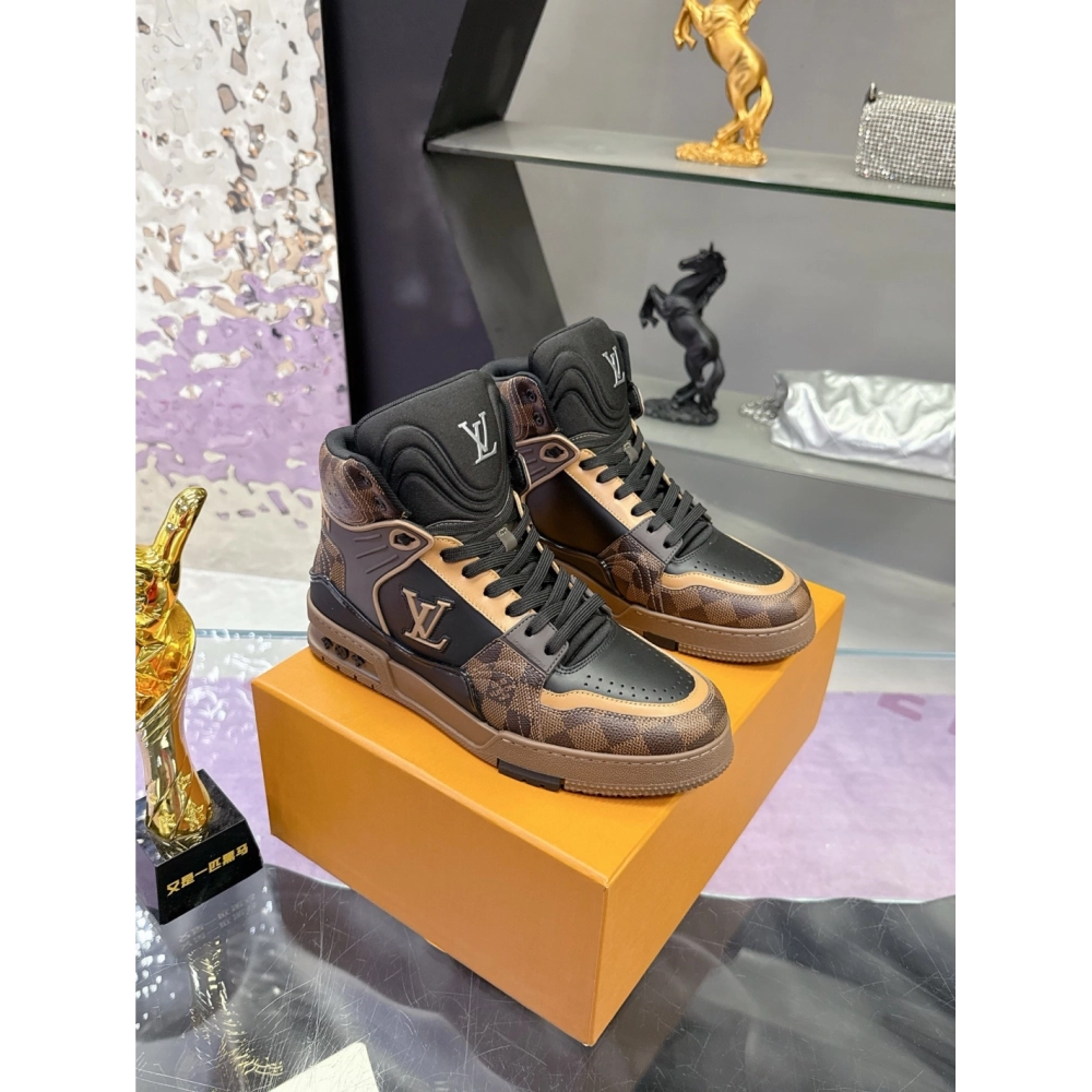 LV Sneakers 2026 612,LV Sneakers,LOUIS VUITTON Sneakers,More Brands