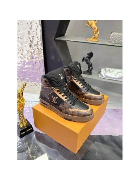 LV Sneakers 2026 612,LV Sneakers,LOUIS VUITTON Sneakers,More Brands