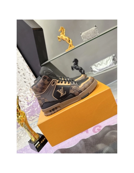 LV Sneakers 2026 612,LV Sneakers,LOUIS VUITTON Sneakers,More Brands