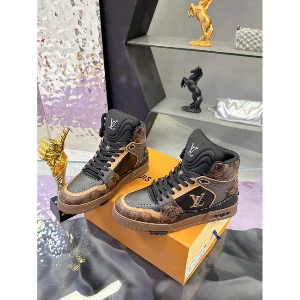 LV Sneakers 2026 612,LV Sneakers,LOUIS VUITTON Sneakers,More Brands