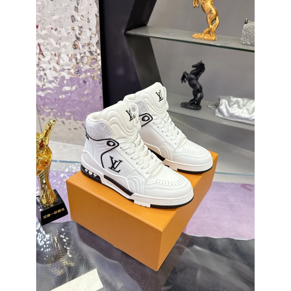 LV Sneakers 2026 613,LV Sneakers,LOUIS VUITTON Sneakers,More Brands