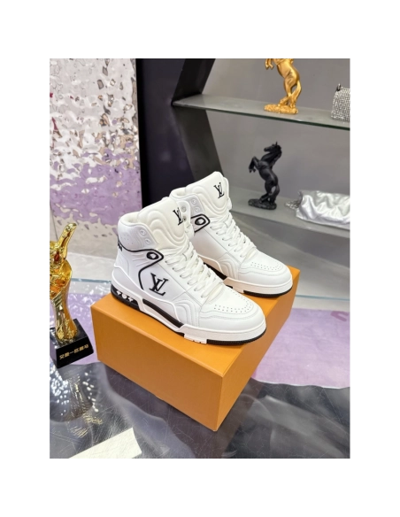 LV Sneakers 2026 613,LV Sneakers,LOUIS VUITTON Sneakers,More Brands