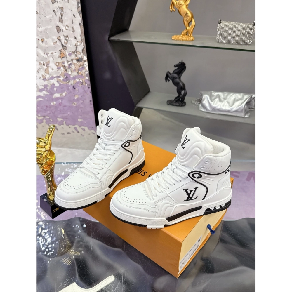 LV Sneakers 2026 613,LV Sneakers,LOUIS VUITTON Sneakers,More Brands