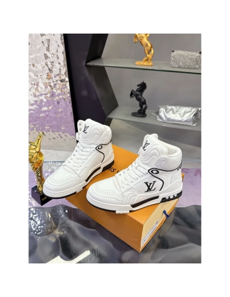 LV Sneakers 2026 613,LV Sneakers,LOUIS VUITTON Sneakers,More Brands