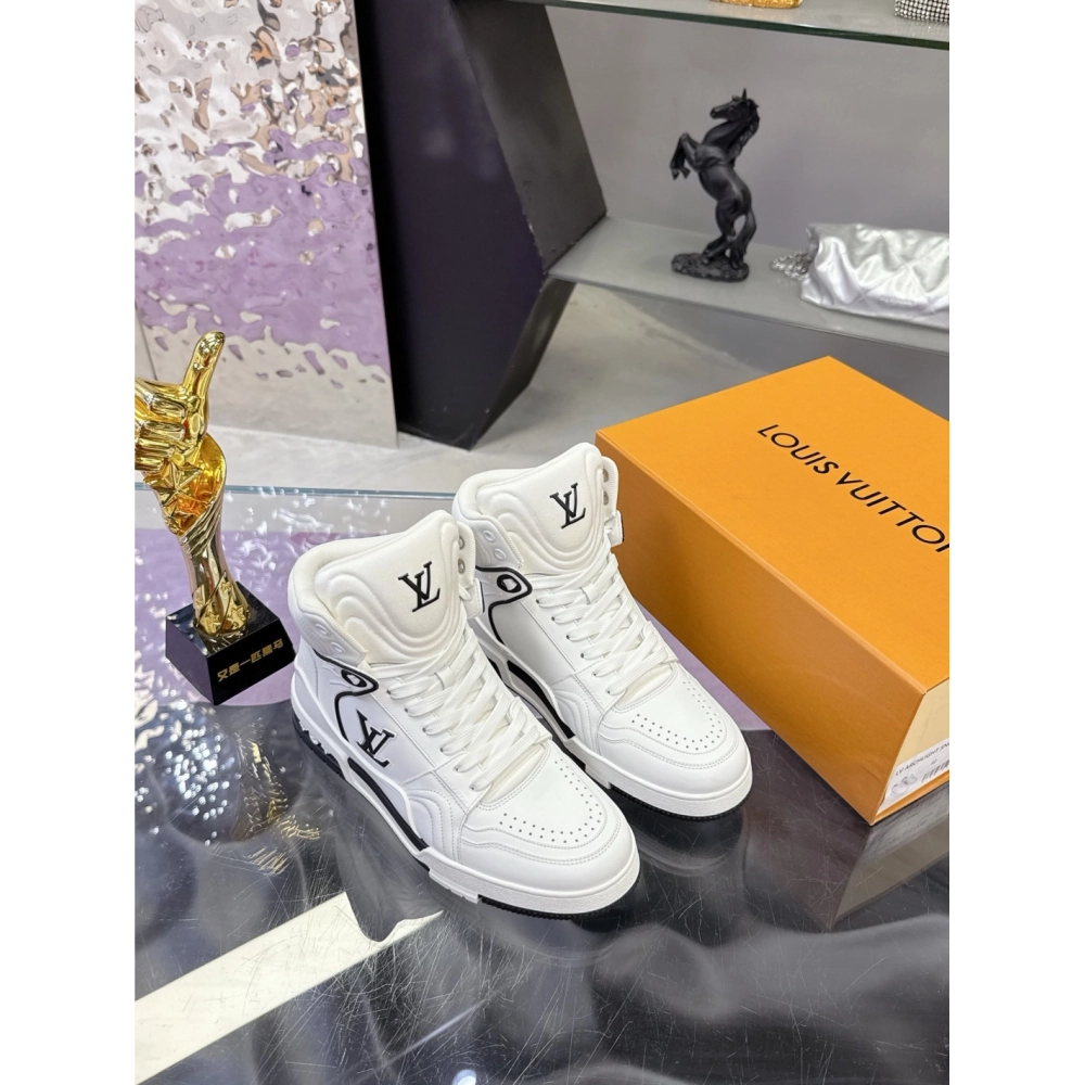 LV Sneakers 2026 613,LV Sneakers,LOUIS VUITTON Sneakers,More Brands