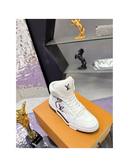 LV Sneakers 2026 613,LV Sneakers,LOUIS VUITTON Sneakers,More Brands