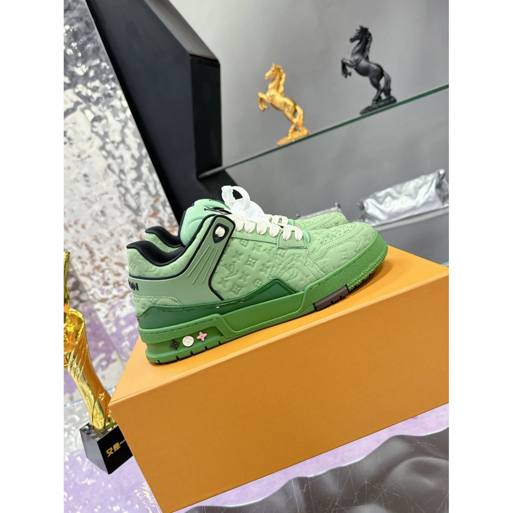 LV Sneakers 2026 614,LV Sneakers,LOUIS VUITTON Sneakers,More Brands