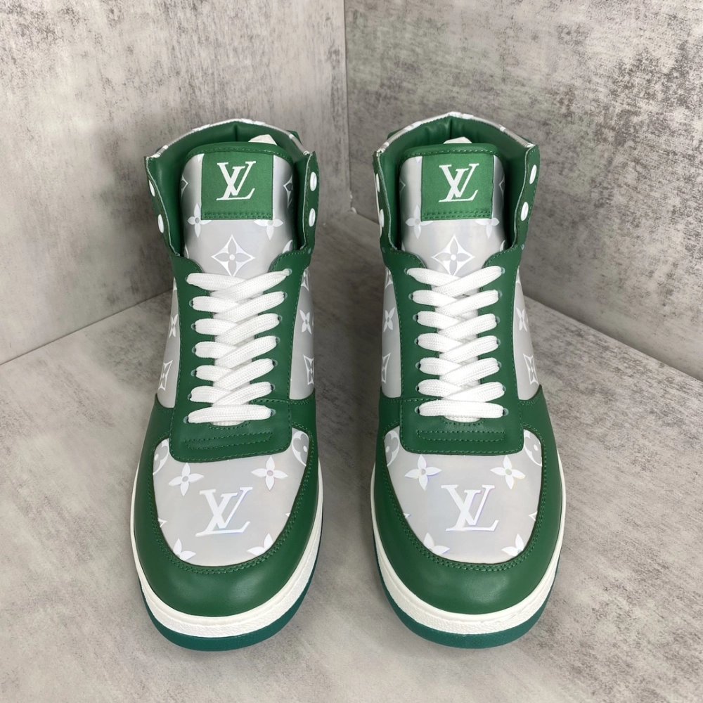LV Sneakers 2026 620,LV Sneakers,LOUIS VUITTON Sneakers,More Brands