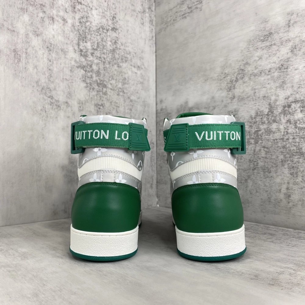 LV Sneakers 2026 620,LV Sneakers,LOUIS VUITTON Sneakers,More Brands