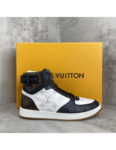 LV Sneakers 2026 621,LV Sneakers,LOUIS VUITTON Sneakers,More Brands